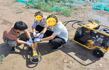 犀牛液壓取土鉆機(jī)培訓(xùn)、交付記錄